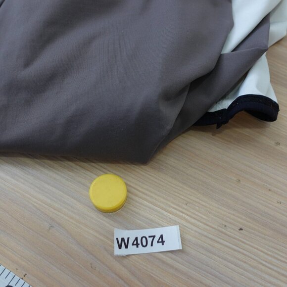 Alala Top Women Small Activewear Gray White Sports Colorblock Zip Back CANADA - Picture 13 of 13